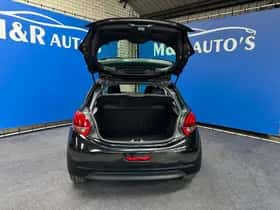Peugeot 208 (2016) thumbnail 11