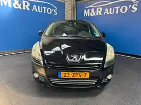 Peugeot 5008 (2013) thumbnail 3