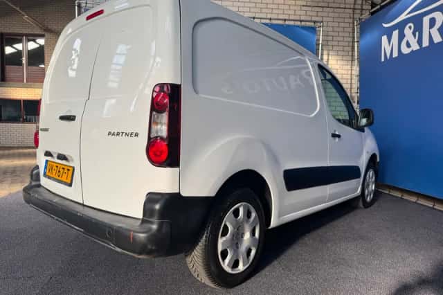 Peugeot Partner (2014) thumbnail 8