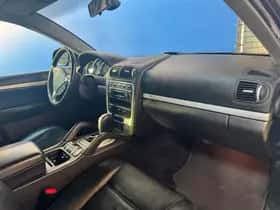 Porsche Cayenne (2005) thumbnail 14