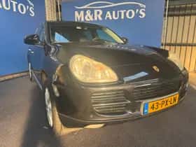 Porsche Cayenne (2005) thumbnail 3