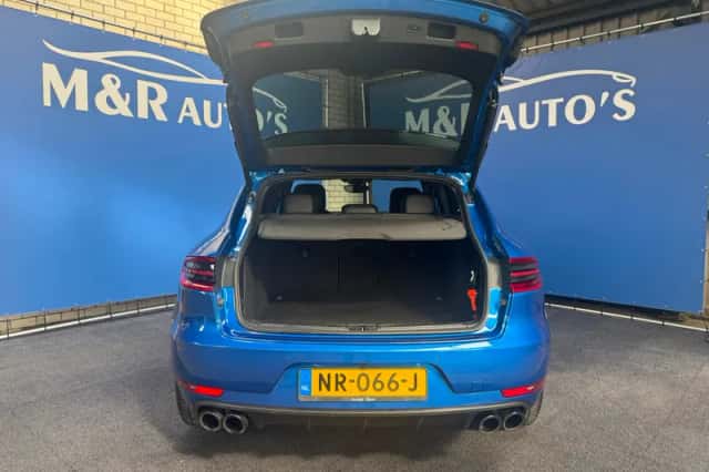 Porsche Macan (2017) thumbnail 11