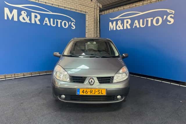 Renault Scénic (2005) thumbnail 3