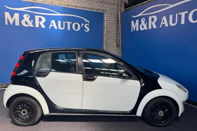 Smart Forfour (2005) thumbnail 6