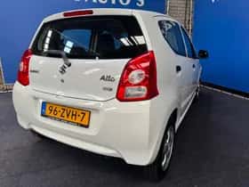 Suzuki Alto (2013) thumbnail 9
