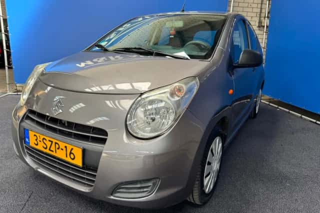 Suzuki Alto (2014) thumbnail 1