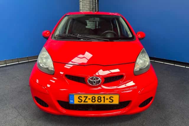 Toyota Aygo (2009) thumbnail 4