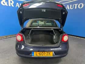 Volkswagen Eos (2008) thumbnail 11