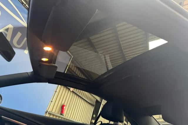 Volkswagen Eos (2008) thumbnail 19