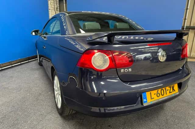 Volkswagen Eos (2008) thumbnail 7