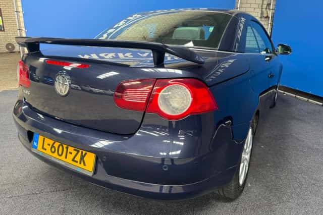 Volkswagen Eos (2008) thumbnail 8