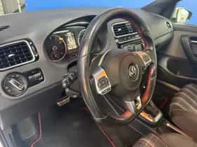 Volkswagen Polo (2013) thumbnail 18