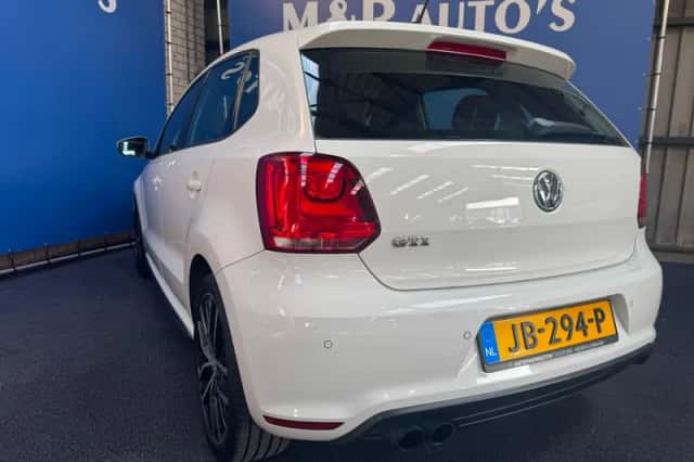 Volkswagen Polo (2013) thumbnail 7