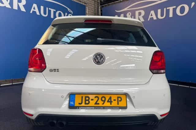 Volkswagen Polo (2013) thumbnail 10