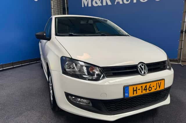 Volkswagen Polo (2012) thumbnail 2