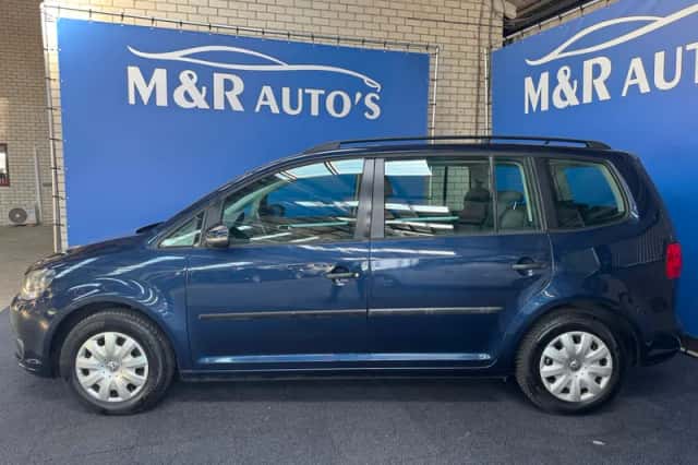 Volkswagen Touran (2011) thumbnail 5