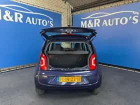 Volkswagen Up! (2015) thumbnail 11