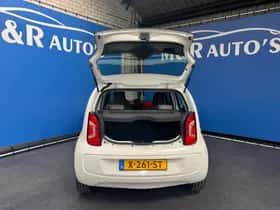 Volkswagen Up! (2012) thumbnail 11