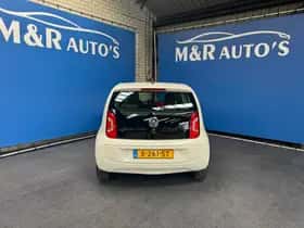 Volkswagen Up! (2012) thumbnail 9