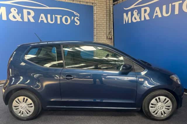 Volkswagen Up! (2014) thumbnail 6