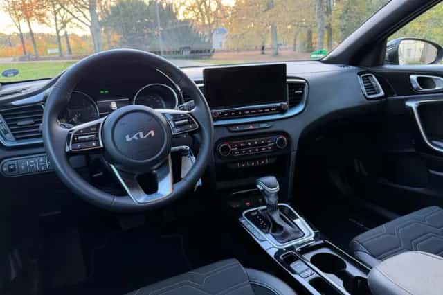 Kia Ceed (2024) thumbnail 5