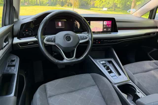 Volkswagen Golf (2020) thumbnail 5