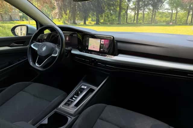 Volkswagen Golf (2020) thumbnail 6