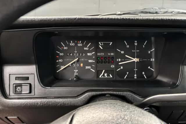 Volkswagen Polo (1989) thumbnail 14