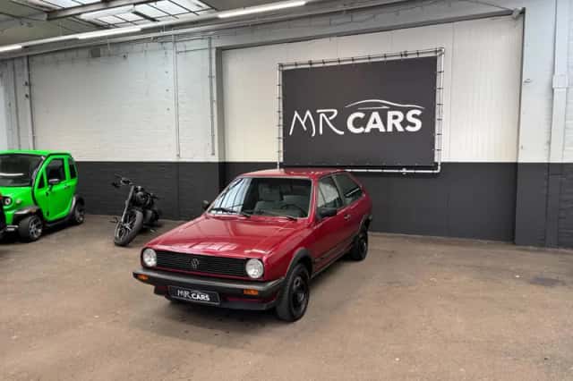 Volkswagen Polo (1989) thumbnail 5