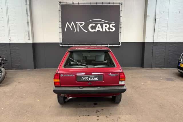 Volkswagen Polo (1989) thumbnail 8