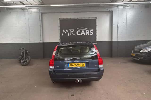 Volvo V70 (2006) thumbnail 7