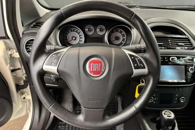 Fiat Punto (2018) thumbnail 13