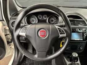 Fiat Punto (2018) thumbnail 13