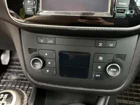 Fiat Punto (2018) thumbnail 15