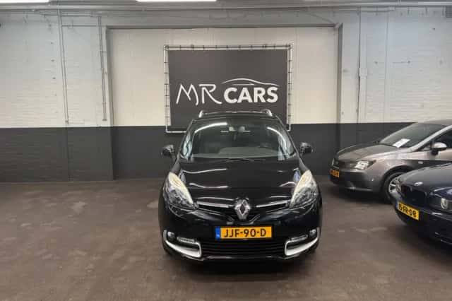 Renault Mégane Scénic (2014) thumbnail 2