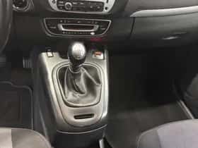 Renault Mégane Scénic (2014) thumbnail 14