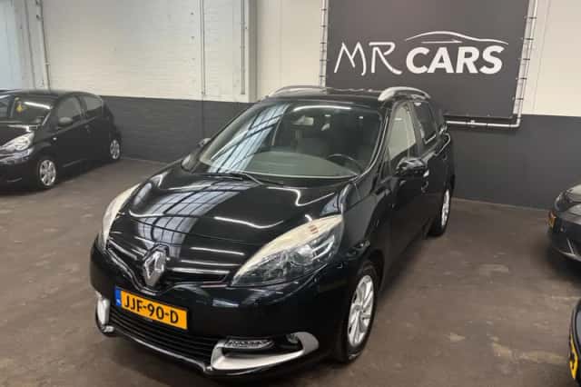Renault Mégane Scénic (2014) thumbnail 5