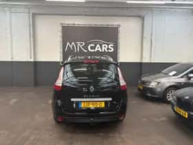 Renault Mégane Scénic (2014) thumbnail 7
