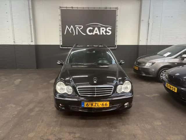 Mercedes-Benz C-Klasse (2005) — foto 1