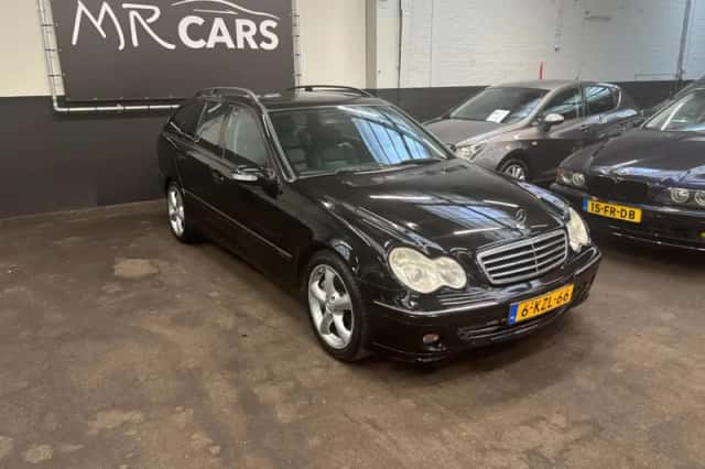 Mercedes-Benz C-Klasse (2005) thumbnail 3