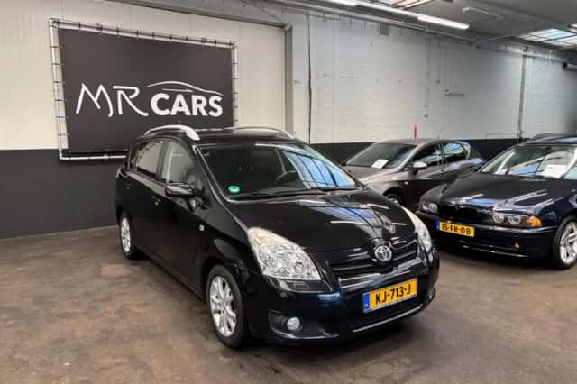 Toyota Verso (2009) thumbnail 5