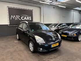 Toyota Verso (2009) thumbnail 5