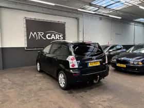 Toyota Verso (2009) thumbnail 8