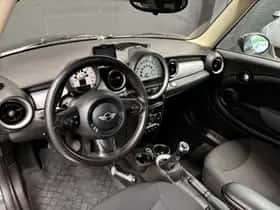 MINI Clubman (2012) thumbnail 12