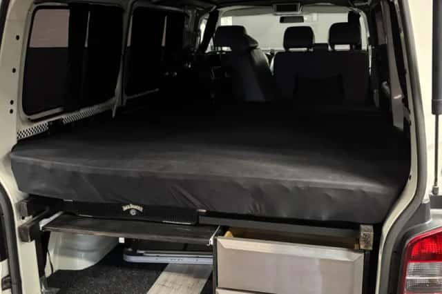 Volkswagen Transporter (2004) thumbnail 16