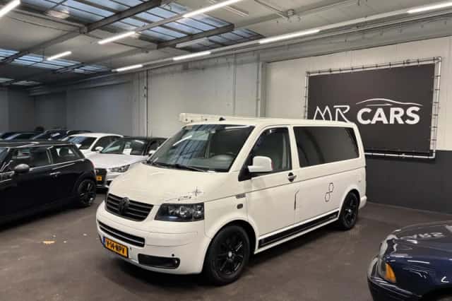 Volkswagen Transporter (2004) thumbnail 6