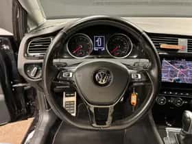 Volkswagen Golf (2018) thumbnail 13