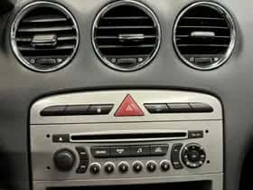 Peugeot 308 (2010) thumbnail 14