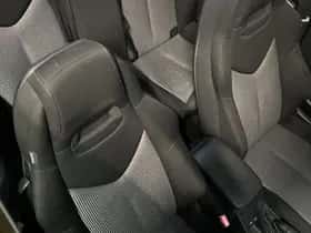 Peugeot 308 (2010) thumbnail 17