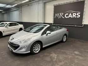 Peugeot 308 (2010) thumbnail 5